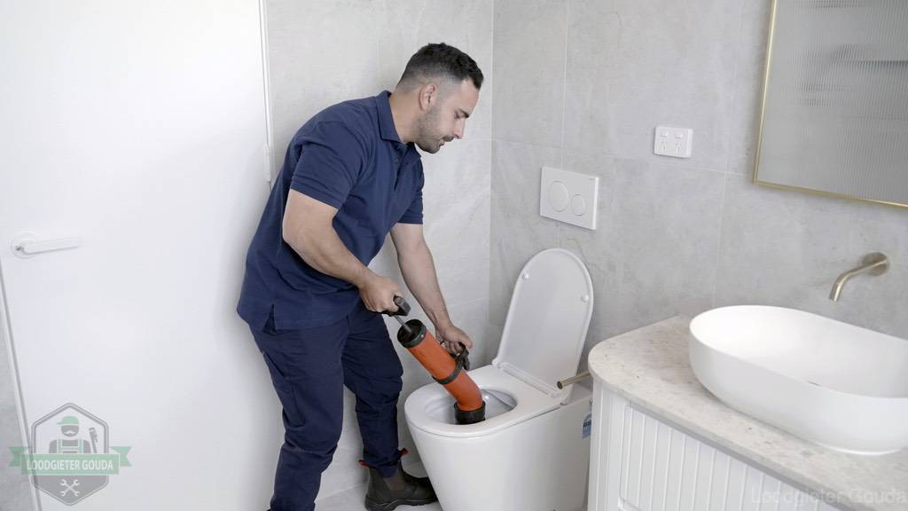 Wc Onstoppen Loodgieter Gouda